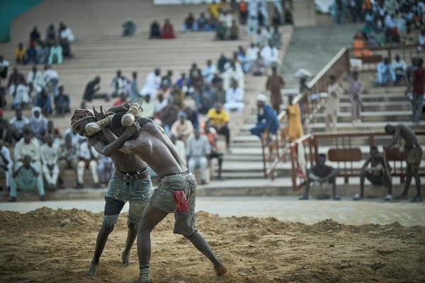 Enhance Your Ice Hockey Goalkeeping with These Essential Peripheral Vision Drills